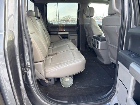 Used 2018 Ford F150 Lariat w/ Equipment Group 502A Luxury image 11