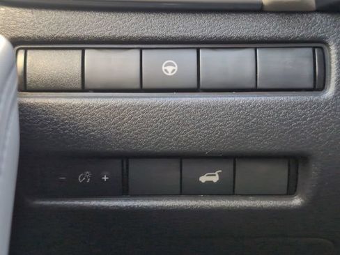 Used 2023 Nissan Rogue SL w/ SL Premium Package FWD image 18