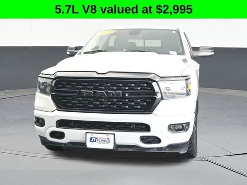 Used 2022 RAM 1500 Lone Star AWD/4WD image 2
