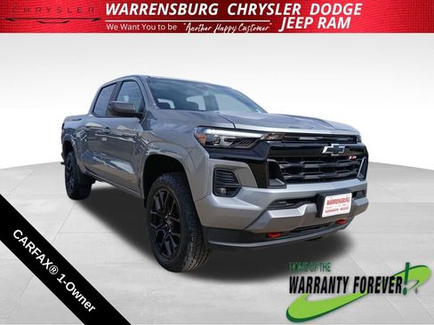 Used 2025 Chevrolet Colorado Z71 image 1