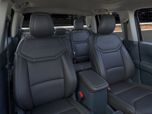 New 2025 Ford Maverick Lobo image 10