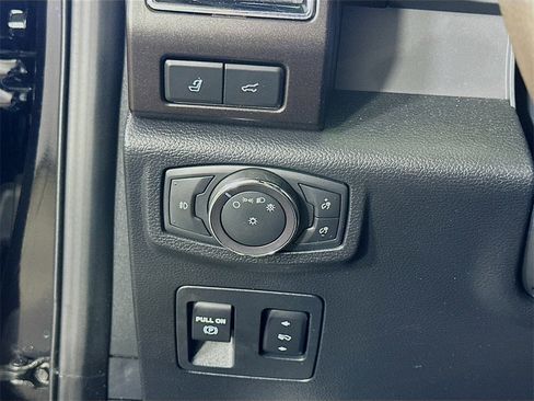 Used 2021 Ford Expedition King Ranch image 23