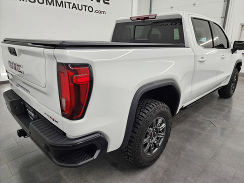 Used 2024 GMC Sierra 1500 AT4X image 4