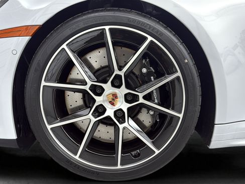 Used 2026 Porsche 911 Carrera 4 GTS AWD/4WD image 35
