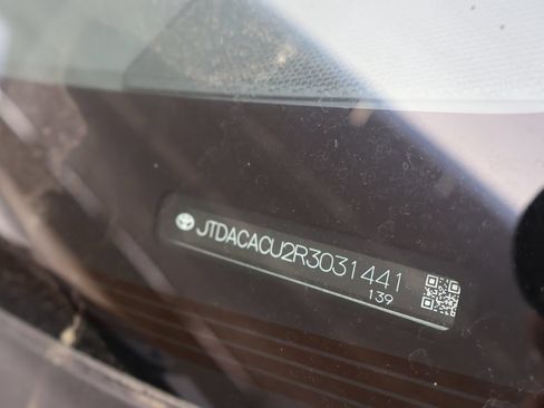 Certified 2024 Toyota Prius Prime FWD image 66