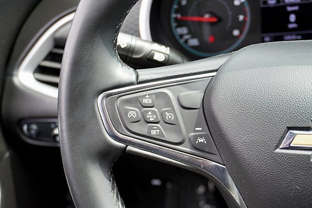 Used 2025 Chevrolet Malibu RS FWD image 44