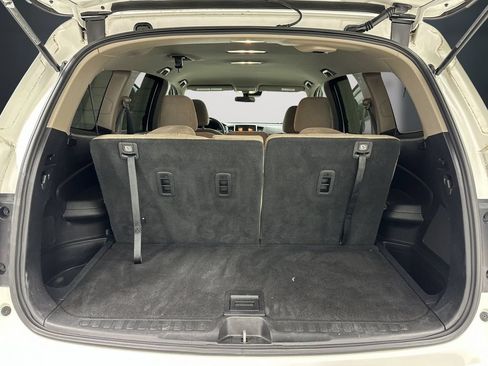Used 2018 Honda Pilot EX image 12