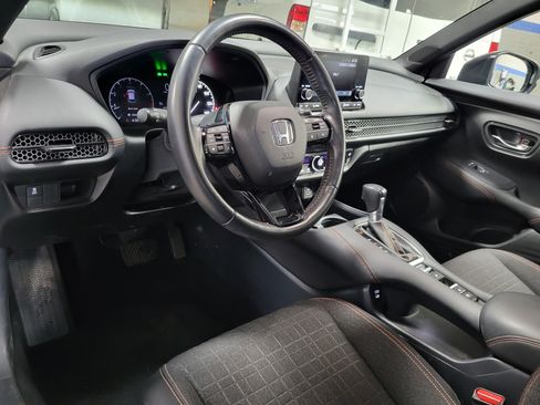 Used 2024 Honda HR-V Sport image 10