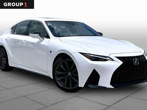 Used 2025 Lexus IS 350 F Sport RWD image 3