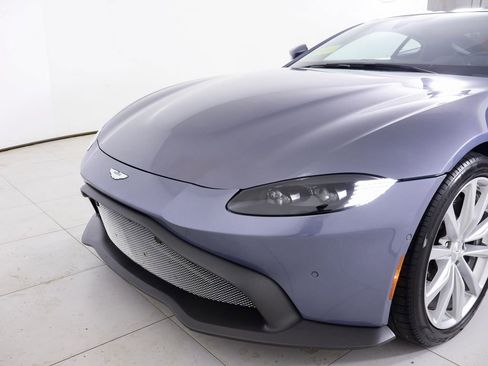 Used 2020 Aston Martin V8 Vantage Coupe RWD image 9