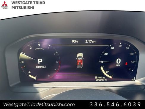 New 2025 Mitsubishi Outlander SE image 15