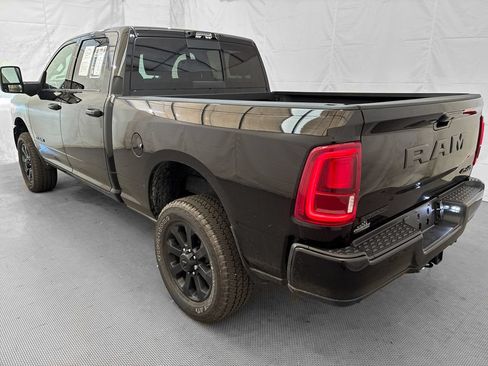 Used 2025 RAM 2500 Big Horn AWD/4WD image 5