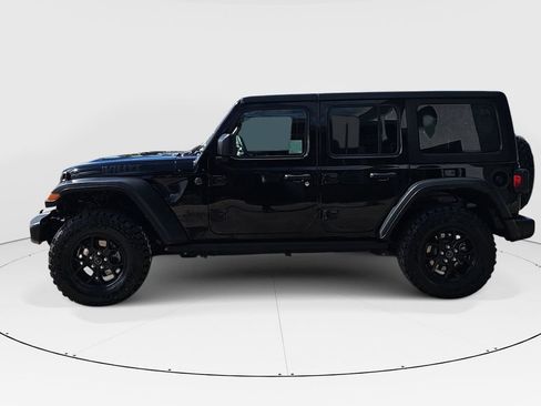 Used 2025 Jeep Wrangler Unlimited Sport AWD/4WD image 6