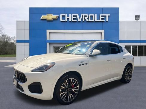 Used 2023 Maserati Grecale GT AWD/4WD image 3