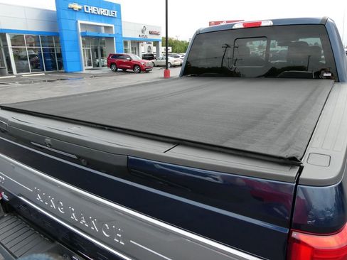 Used 2017 Ford F250 King Ranch w/ King Ranch Ultimate Package AWD/4WD image 9