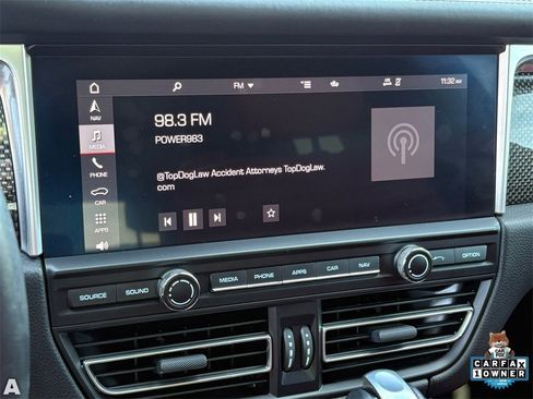 Used 2021 Porsche Macan S image 20