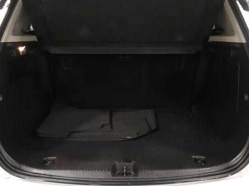 Used 2019 Buick Encore Sport Touring AWD/4WD image 19