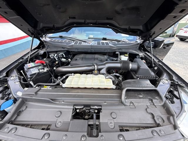Used 2022 Ford F150 Lariat w/ Equipment Group 502A High AWD/4WD image 19