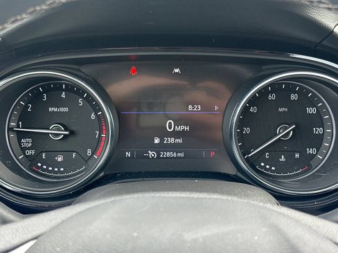 Used 2023 Buick Encore GX Select FWD image 38