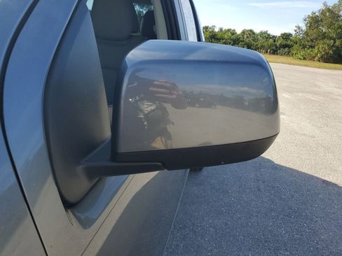 Used 2022 Chevrolet Colorado W/T w/ Custom Special Edition image 21