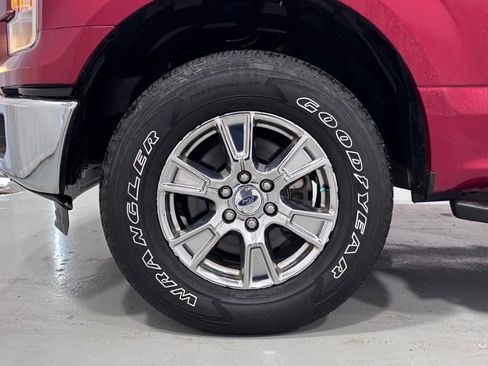 Used 2016 Ford F150 XLT w/ Equipment Group 301A Mid AWD/4WD image 28