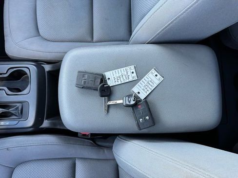 Used 2020 Chevrolet Colorado W/T w/ WT Convenience Package image 13