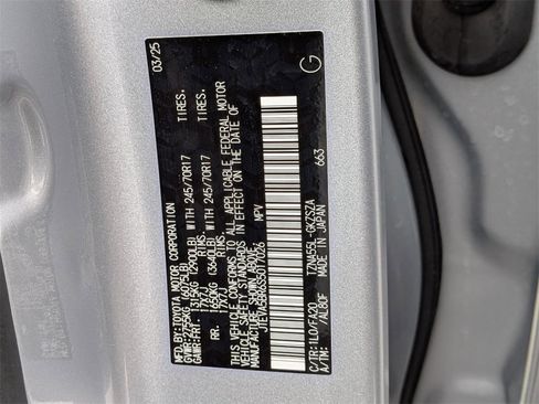 Used 2025 Toyota 4Runner SR5 image 35