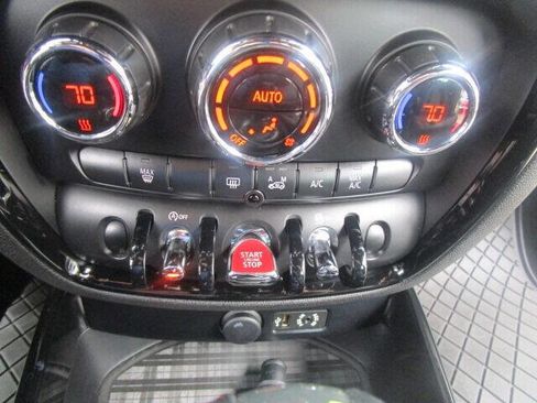 Used 2016 MINI Cooper Clubman image 35