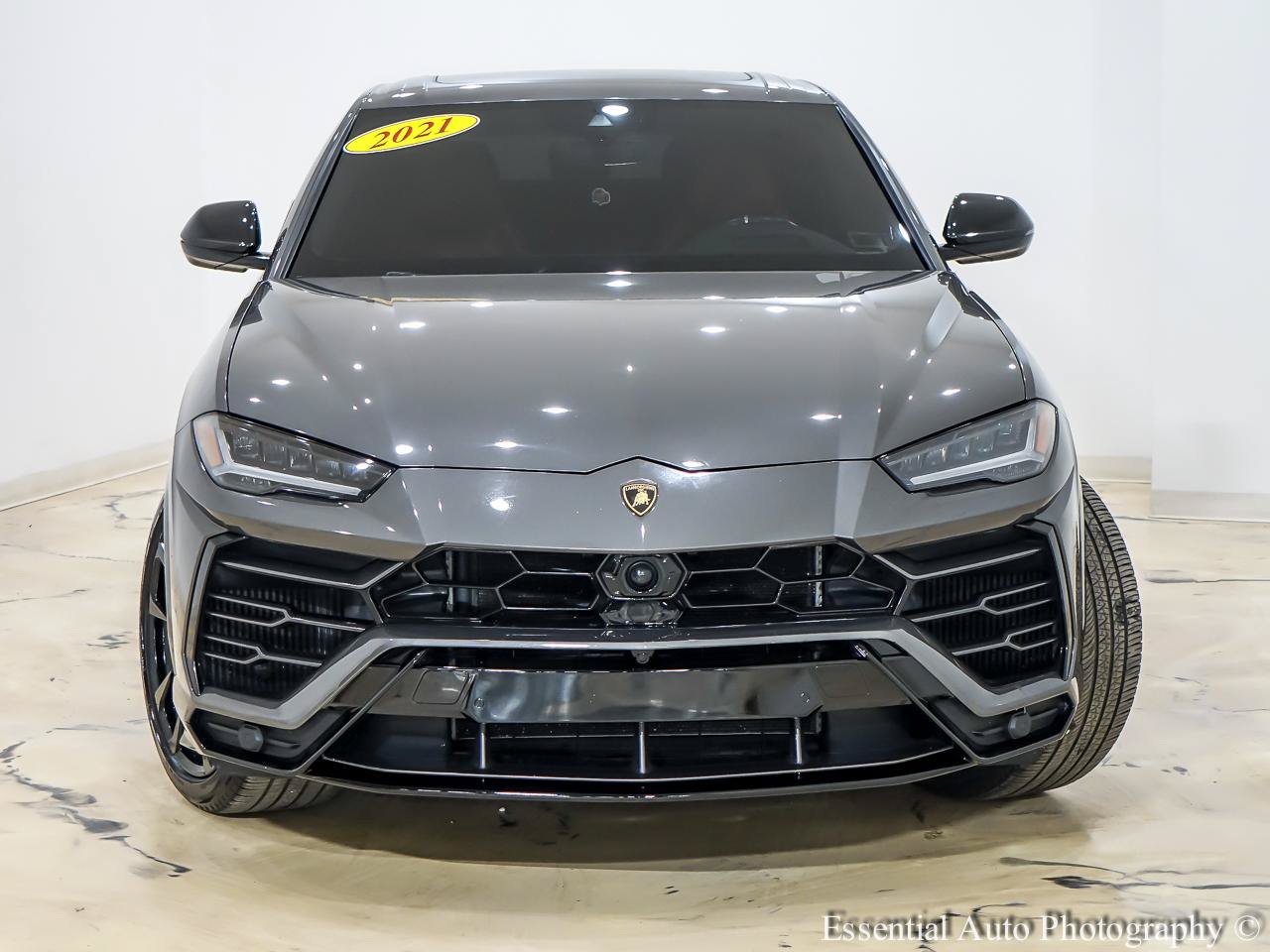 Used 2021 Lamborghini Urus AWD/4WD image 5