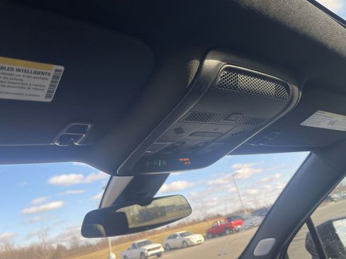 Certified 2024 Cadillac XT5 Premium Luxury image 31