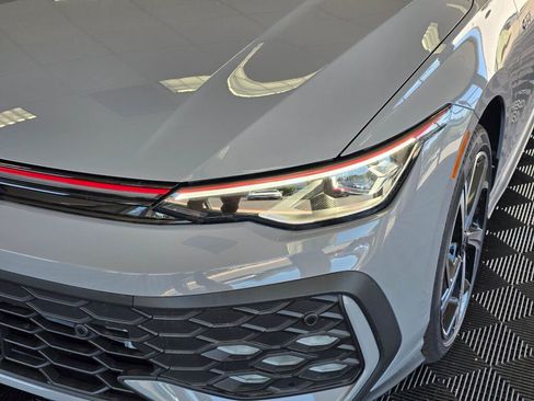 New 2026 Volkswagen GTI SE FWD image 9