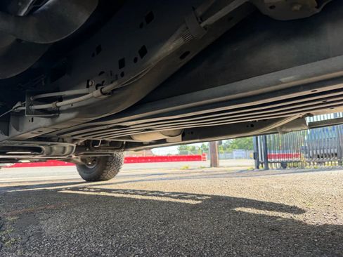 Used 2018 Ford F150 Raptor w/ Equipment Group 802A Luxury image 37