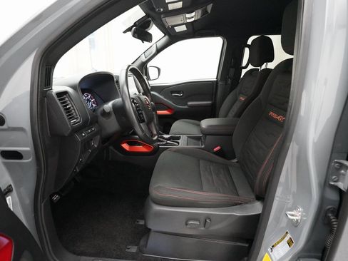 Used 2024 Nissan Frontier PRO-4X w/ Pro Convenience Package image 7