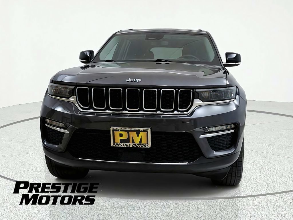 Used 2023 Jeep Grand Cherokee 4WD 4xe image 2