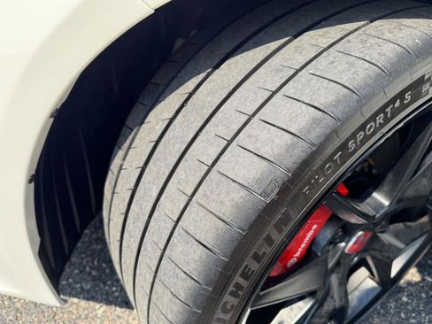 Used 2024 Honda Civic Type R image 10