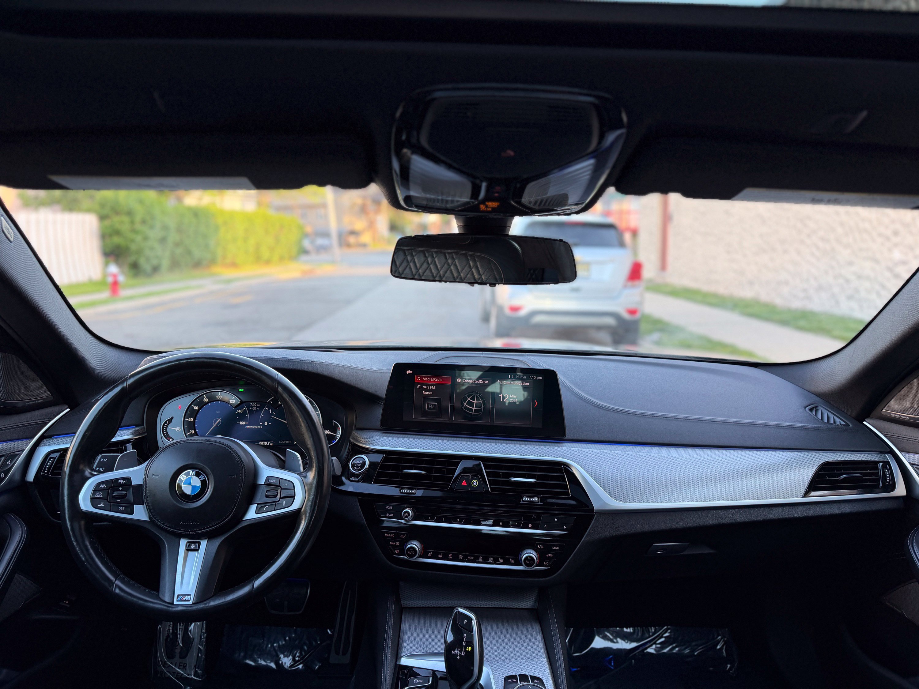 Used 2019 BMW M550i xDrive AWD/4WD image 25