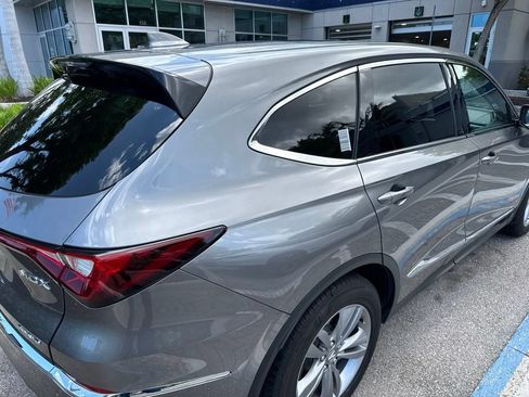 Used 2024 Acura MDX SH-AWD image 3