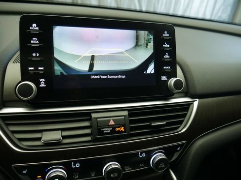 Used 2018 Honda Accord EX-L image 41