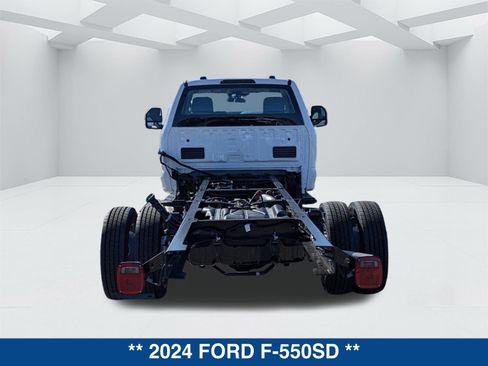 New 2024 Ford F550 4x4 Regular Cab Super Duty w/ XL Chrome Package image 6
