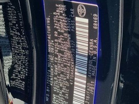 Used 2025 Toyota Camry LE FWD image 32