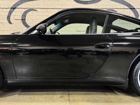 Used 2003 Porsche 911 Carrera image 12