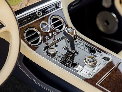 Used 2025 Bentley Continental GT Speed AWD/4WD image 19
