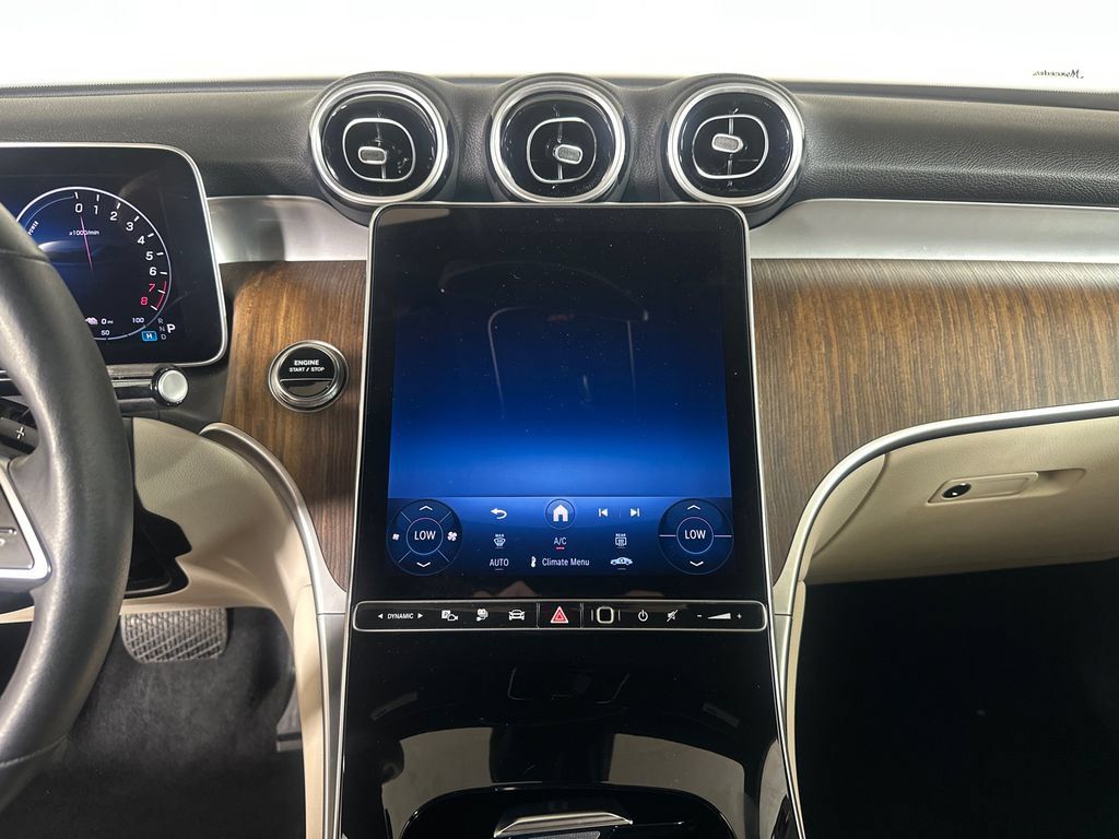 Certified 2025 Mercedes-Benz GLC 350e 4MATIC image 30