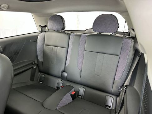 Certified 2025 MINI Cooper 2-Door Hardtop image 13