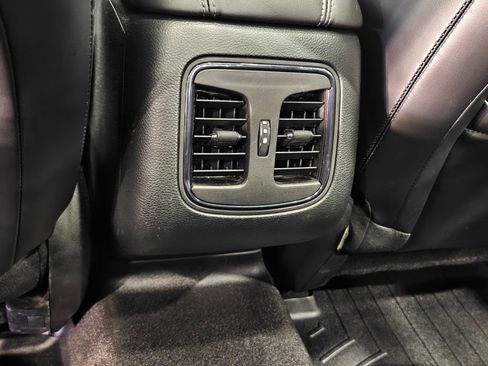 Used 2015 Chrysler 200 S w/ Navigation & Sound Group I AWD/4WD image 28