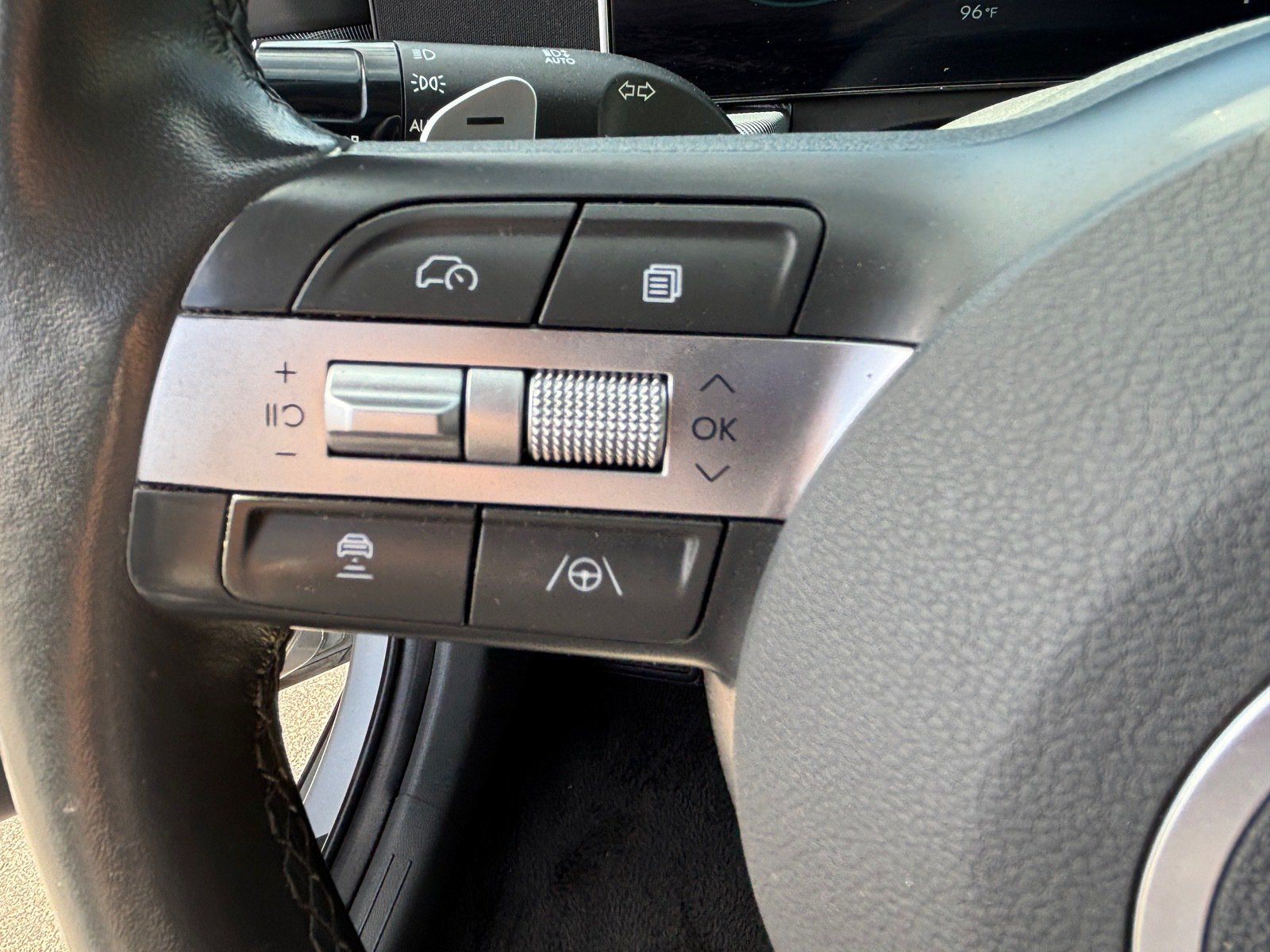 Used 2024 Hyundai Sonata SEL w/ Convenience Package FWD image 22