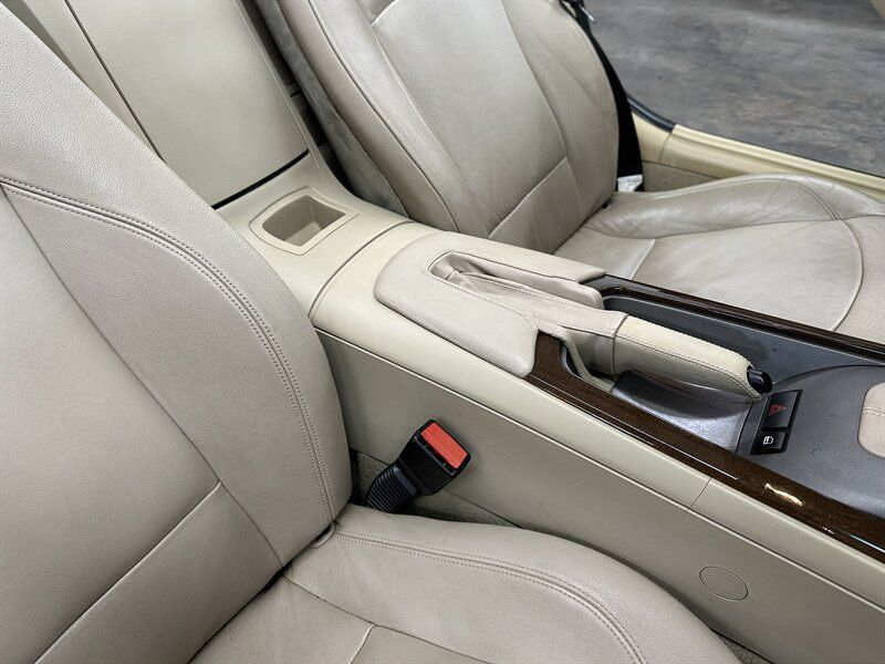 Used 2003 BMW Z4 3.0i RWD image 24