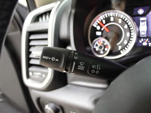 Used 2020 RAM 1500 Big Horn AWD/4WD image 39