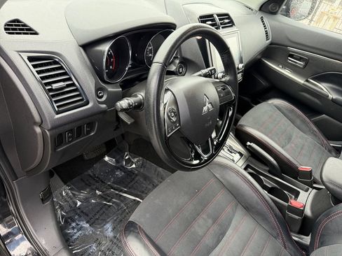 Used 2024 Mitsubishi Outlander Sport SE AWD/4WD image 28