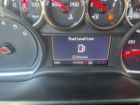 Used 2020 Chevrolet Silverado 1500 LT w/ Trailering Package AWD/4WD image 10